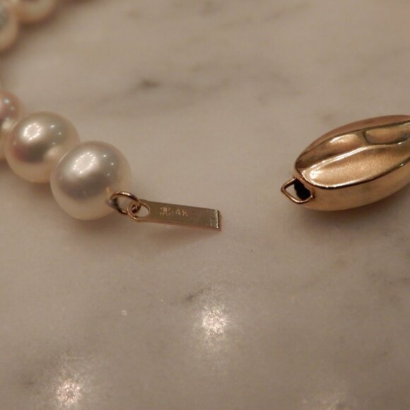 Freshwater Pearl Bracelet - Picture 3 of 3